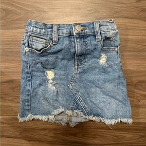 Cat & Jack Girls Blue Denim distressed Skirt size XS 4/5